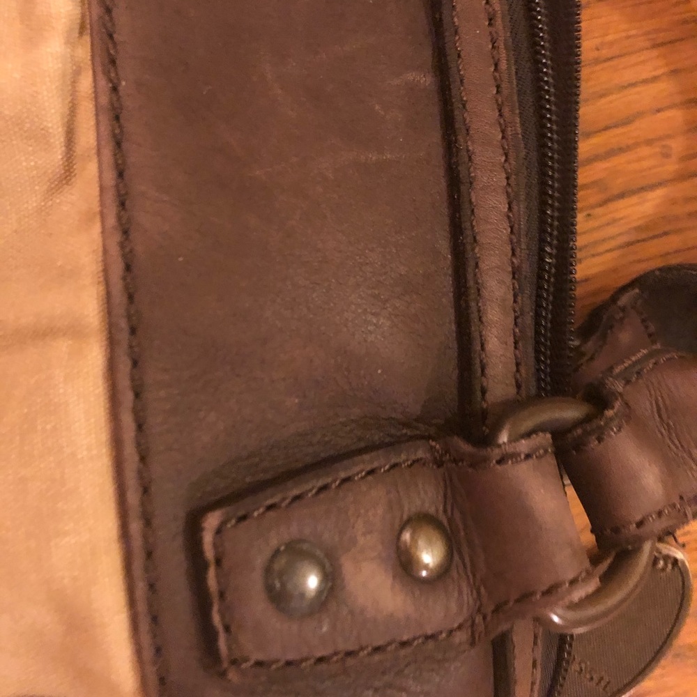 Fossil Bag - Picture 5 of 8